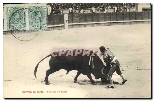 Ansichtskarte AK Corrida Course de taureaux Estocada a Volapie