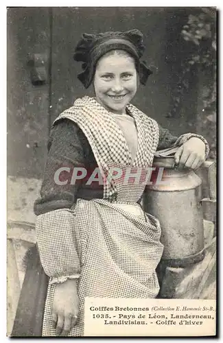 Cartes postales Folklore Pays de Leon Landerneau Landivisiau coiffe d&#39hiver