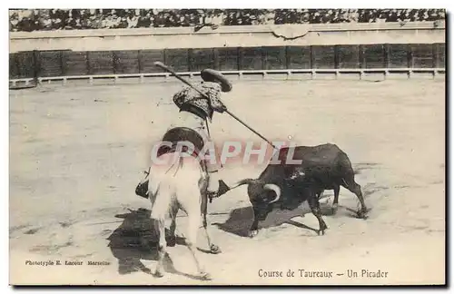 Ansichtskarte AK Corrida Course de taureaux Un picador