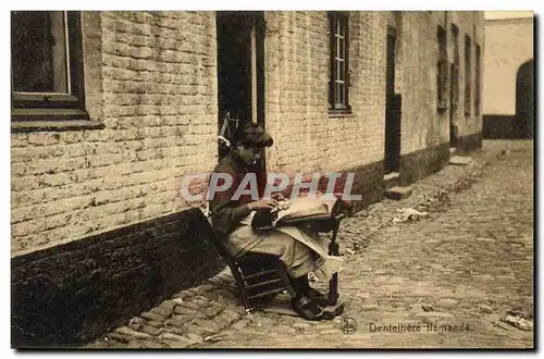 Cartes postales Folklore Dentelle Dentelliere Flamande