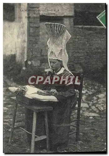 Ansichtskarte AK Folklore Dentelle Dentelliere en habit de fete Normandie