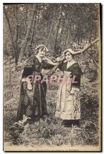 Ansichtskarte AK Folklore Jeunes filles des environs de Vannes