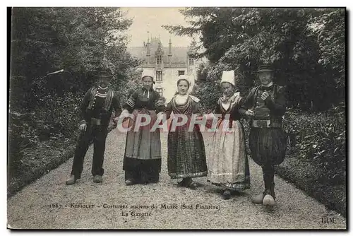 Ansichtskarte AK Folklore Keriolet Costumes anciens du musee La Gavotte