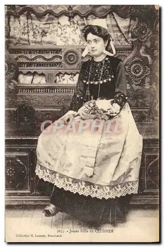 Cartes postales Folklore Jeune fille de Quimper