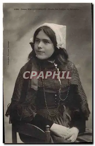 Cartes postales Folklore Jeune fille d&#39Ouesnant