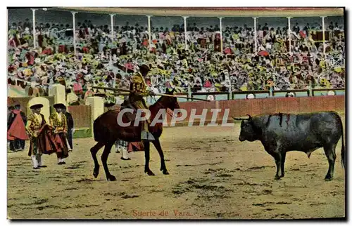 Ansichtskarte AK Corrida Course de Taureaux Suerte de Vara