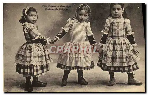 Ansichtskarte AK Folklore Enfants de Guenant Environs de Quimper