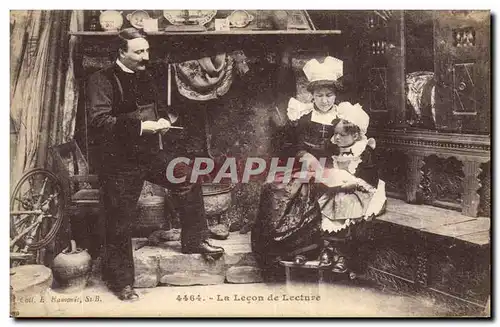 Cartes postales Folklore La lecon de lecture