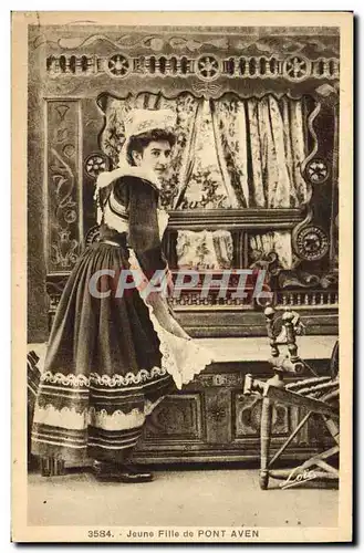 Cartes postales Folklore Jeune fille de Pont Aven