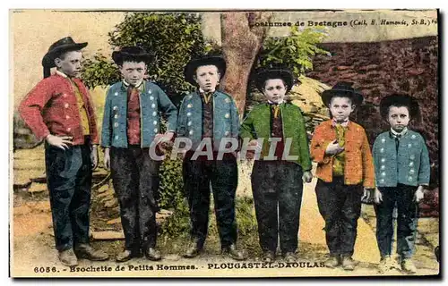 Cartes postales Folklore Bretagne Brochette de petits hommes Plougastel Daoulas