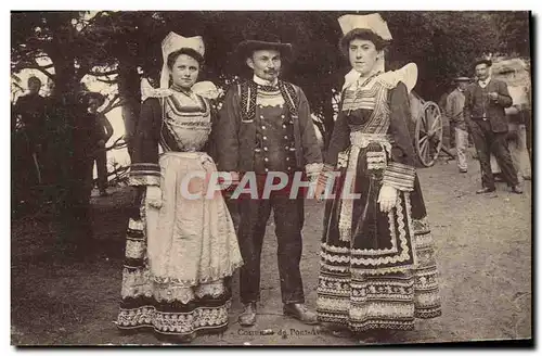 Cartes postales Folklore Costumes de Pont Aven