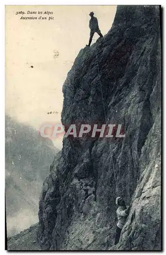 Cartes postales Alpinisme Dans les Alpes Ascension d&#39un pic