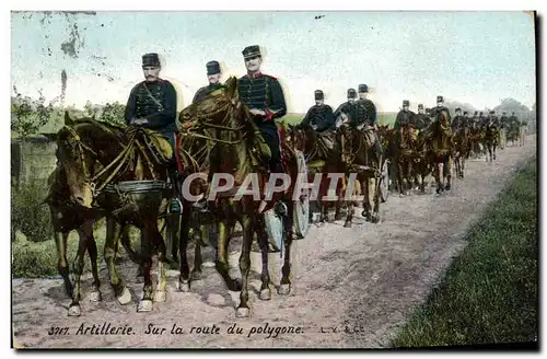 Cartes postales Militaria Artillerie Sur la route du polygone