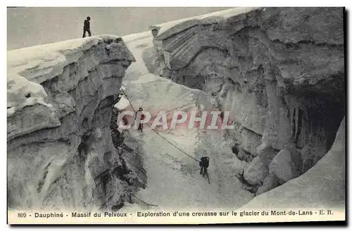 Ansichtskarte AK Alpinisme Dauphine Massif du Pelvoux Exploration d&#39une crevasse sur le glacier du Mont de Lan