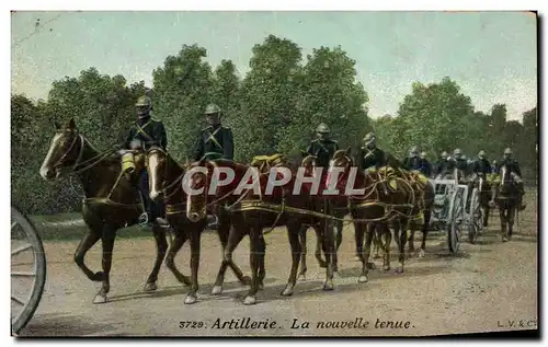 Cartes postales Militaria Artillerie La nouvelle tenue