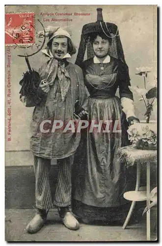 Cartes postales Folklore Anciens costumes Bressans Les Accordailles