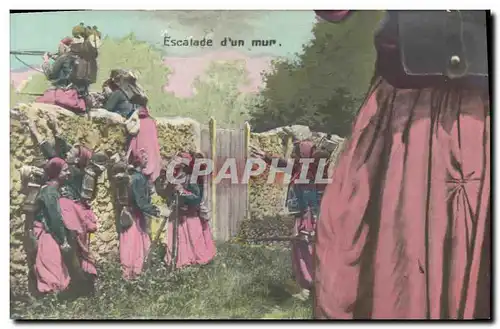 Cartes postales Puzzle Militaria Escalade d&#39un mur Zouaves