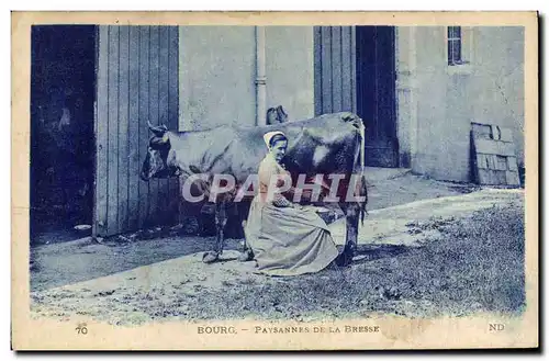 Ansichtskarte AK Folklore Bresse Bourg Paysannes de la Bresse Vache