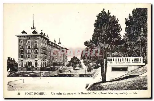 Cartes postales Tennis Font Romeu Un coin du parc et le Grand Hotel