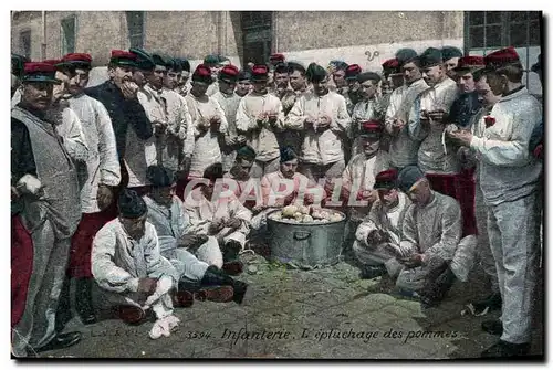 Cartes postales Militaria Infanterie L&#39epluchage des pommes