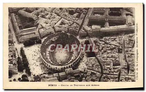 Cartes postales Corrida Course de taureaux aux arenes Nimes