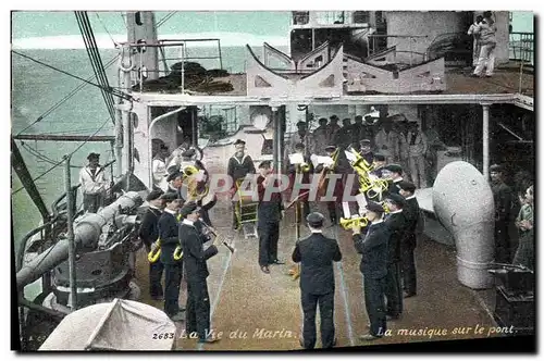 Ansichtskarte AK Militaria La vie du marin La musique sur le pont Cuivres