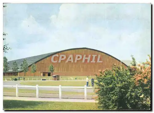 Cartes postales moderne Stade Etablissements de Joinville Le hall d'athletisme et le terrain d'honneur