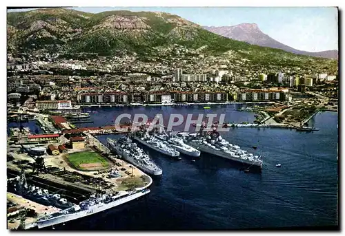Cartes postales moderne Stade Toulon Le Jean Bart et ses bateaux ecole Bateaux Football