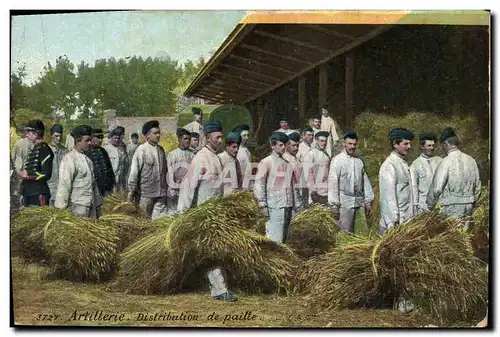 Cartes postales Militaria Artillerie Distribution de paille