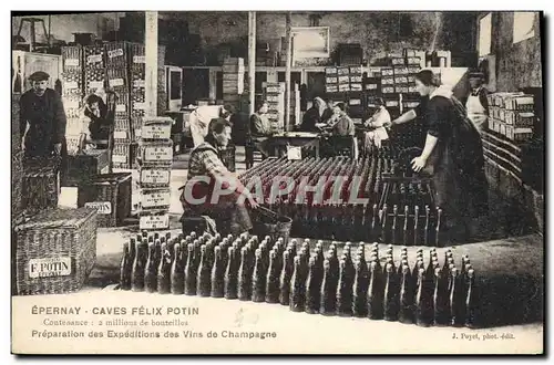 Cartes postales Folklore Vigne Vendanges Epernay Caves Felix Potin Preparation des expeditions des vins de Champ