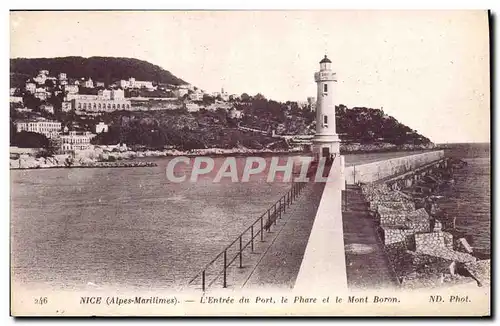 Cartes postales Phare Nice L&#39entree du port Le phare et le Mont Boron