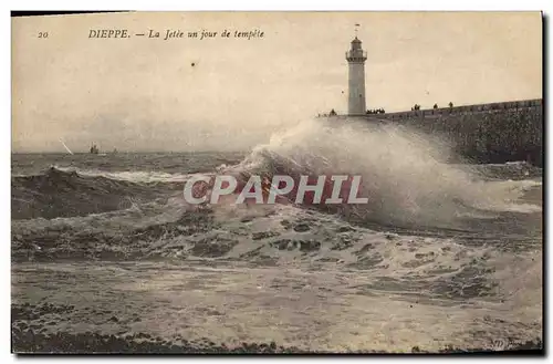 Ansichtskarte AK Phare Dieppe La jetee un jour de tempete