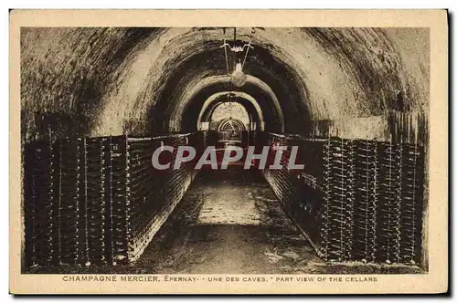 Cartes postales Folklore Vin Vignobles Champagne Mercier Epernay Une des caves