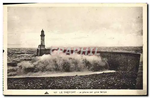 Cartes postales Phare par gros temps Le Treport