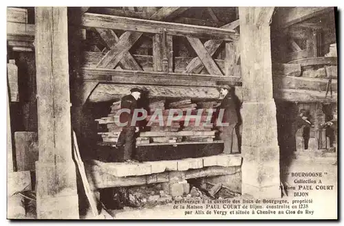 Cartes postales Folklore Vin Vendange Champagne Maison Paul Court Dijon Un pressurage a la cuverie des Ducs de B