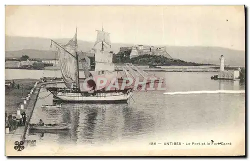 Cartes postales Phare Antibes Le port et le Fort Carre Bateau Voilier