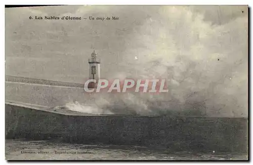 Cartes postales Phare Les Sables d&#39Olonne Un coup de mer