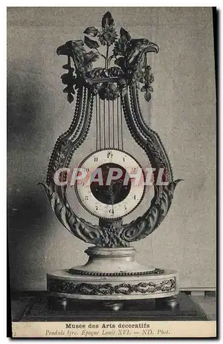 Ansichtskarte AK Musee des Arts Decoratifs Pendule Lyre Epoque Louis XVI