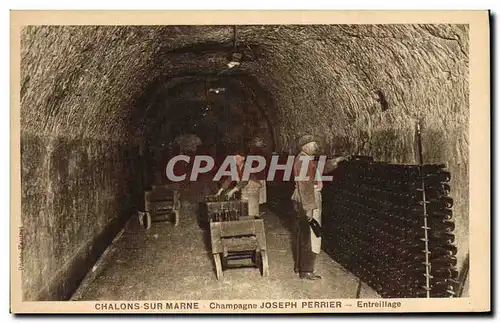 Cartes postales Folklore Vigne Vin Vendanges Champagne Chalons sur Marne Jopseh Perrier Entreillage
