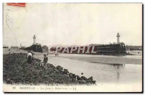 Ansichtskarte AK Phare Trouville Les jetees a maree basse