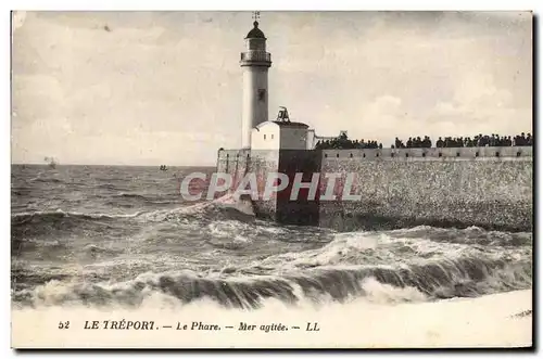 Cartes postales Phare Le Treport Mer agitee