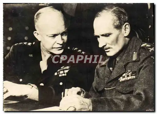 Cartes postales Militaria Le Marechal Montgomery et le General Eisenhower