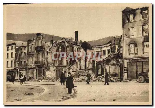 Cartes postales Militaria Saint Die Incendie volontaire de la ville par les Allemands Novembre 1944 Place Saint