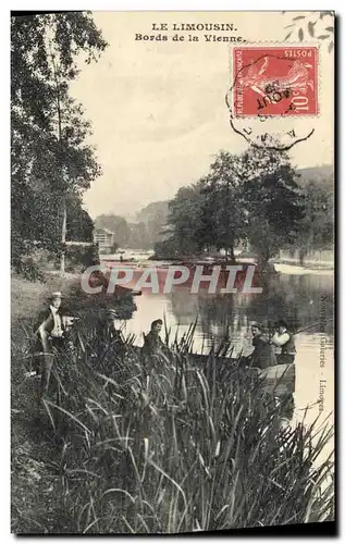 Cartes postales Folklore Limousin Les bords de la Vienne Barque