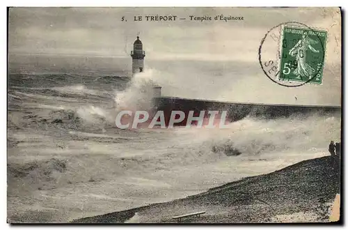 Cartes postales Phare Le Treport Tempete d&#39Equinoxe