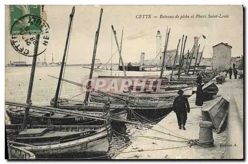 Cartes postales Phare Cette Bateaux de peche et phare Saint Louis Bateaux