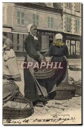 Cartes postales Folklore Types du Centre Maraicheres Berrichonnes Pharmacie TOP