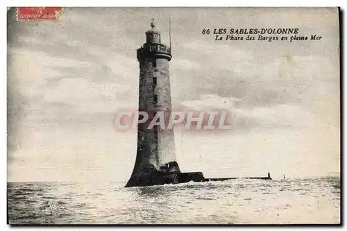 Cartes postales Phare des barges en pleine mer Les Sables d&#39Olonne