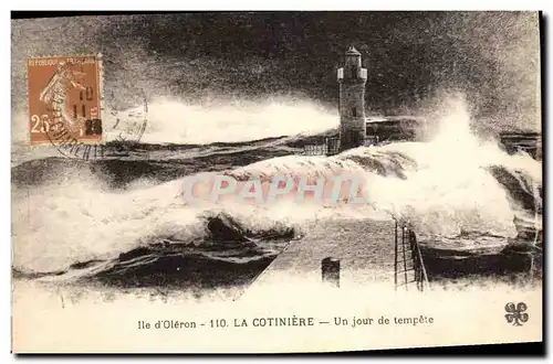 Cartes postales Phare Ile d&#39Oleron La Cotiniere Un jour de tempete