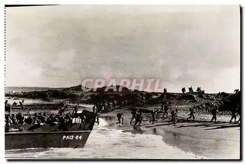 Cartes postales moderne Militaria De Tunis a Sienne Dans un camp d&#39Afrique du Nord le CEF s&#39entraine au debarqueme